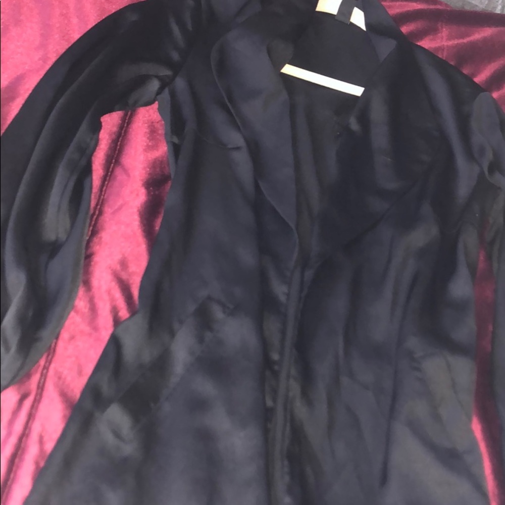 SATIN BLAZER 🥳